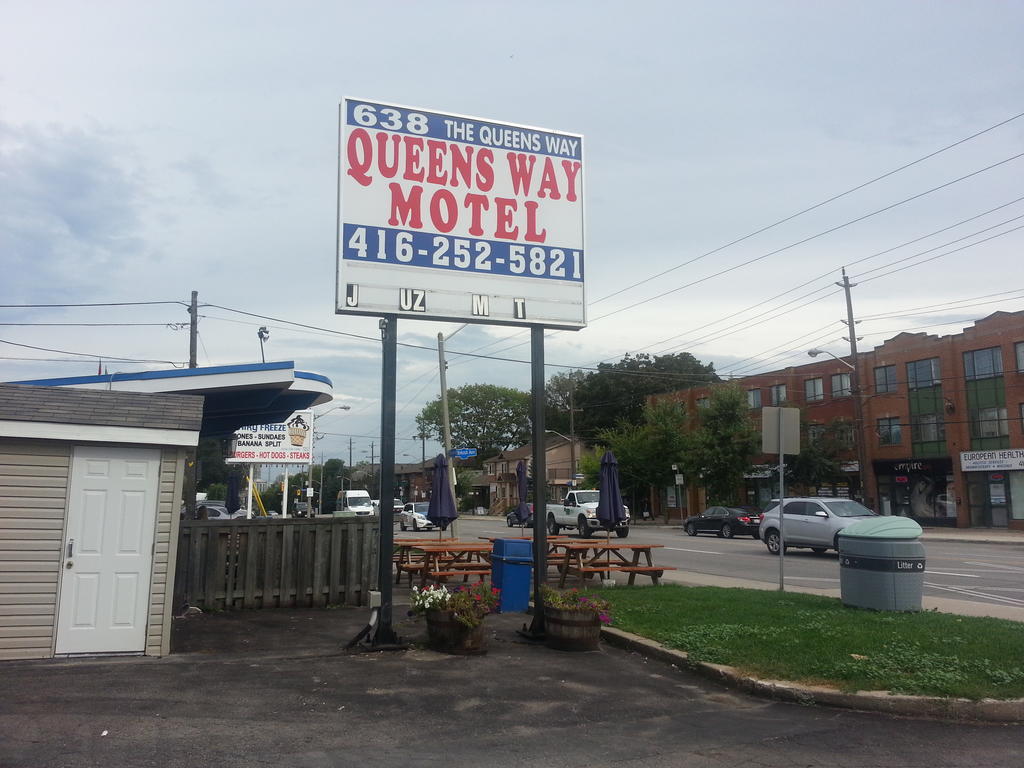 Queensway Motel Toronto Eksteriør billede